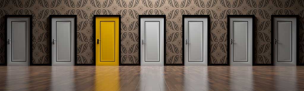 Portoncini d'ingresso in alluminio effetto legno