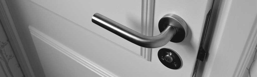 porte interne moderne in alluminio